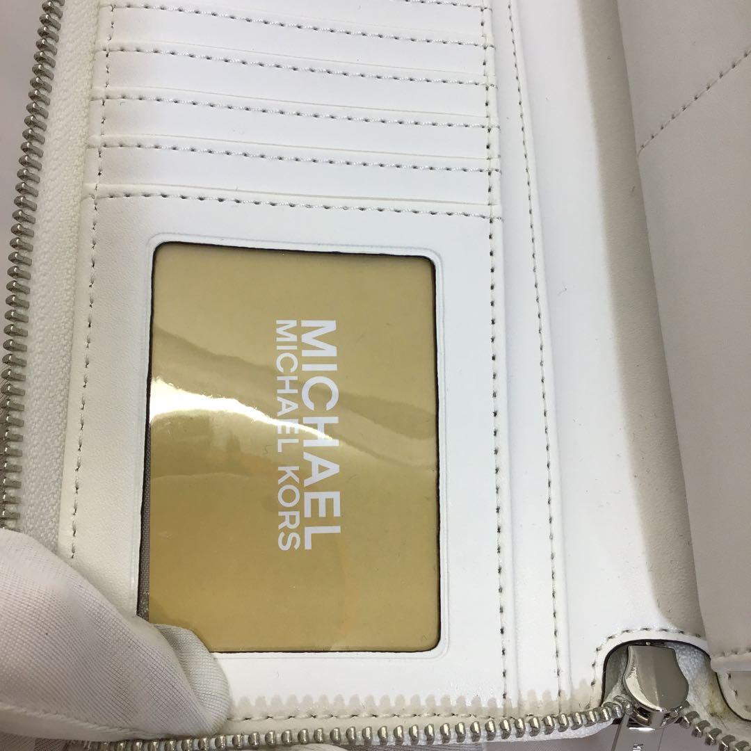 ❣️未使用❣️MICHAEL KORS ホワイト ラウンドファスナー長財布