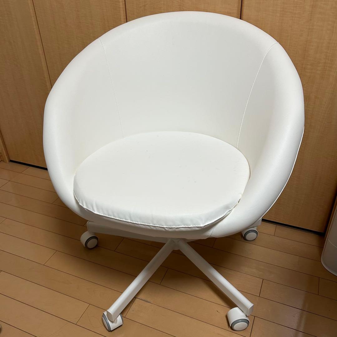 IKEA SKRUVSTA スクルーヴスタ デスクチェア 椅子 白 ホワイト