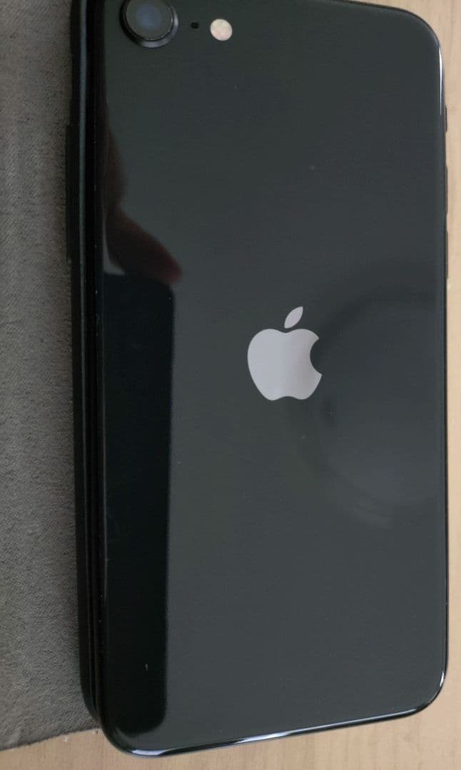 iPhonese2 64GB 初期化済　美品