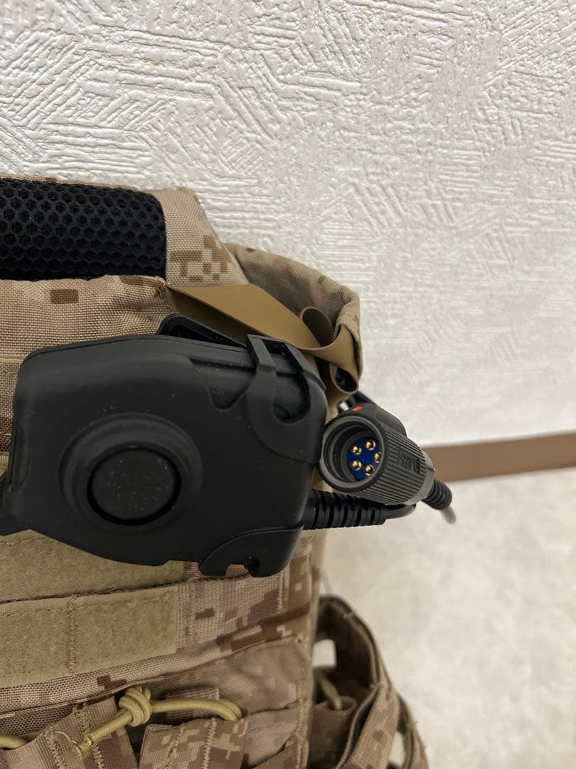 値下 FLYYE JPC1.0プレキャリAOR1&正規COMTAC 実物コネクタ