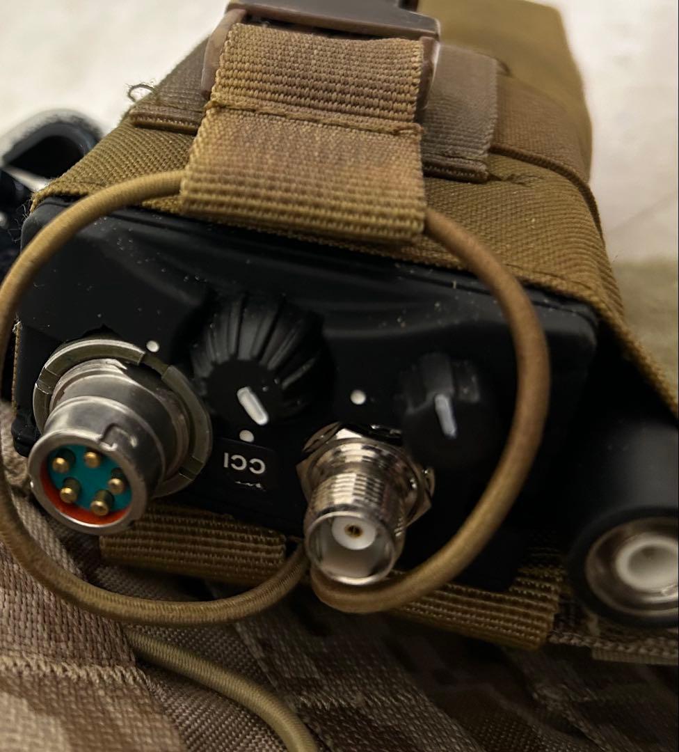 値下 FLYYE JPC1.0プレキャリAOR1&正規COMTAC 実物コネクタ