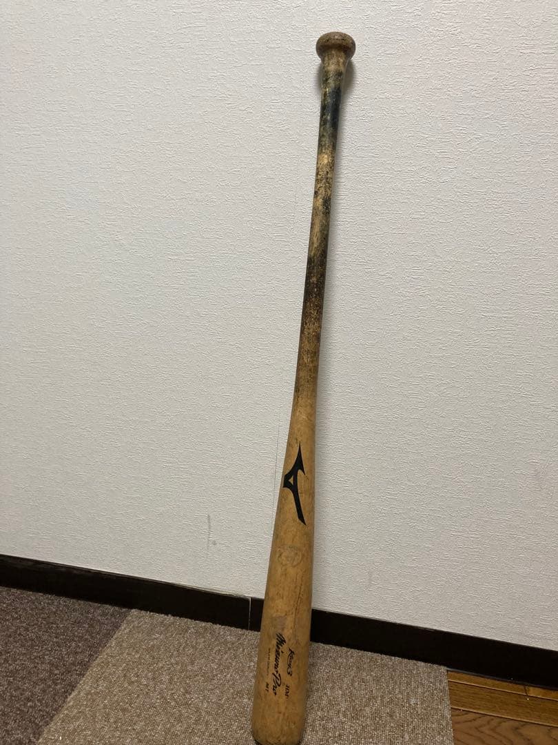 NPBバット　硬式木製　梶谷選手