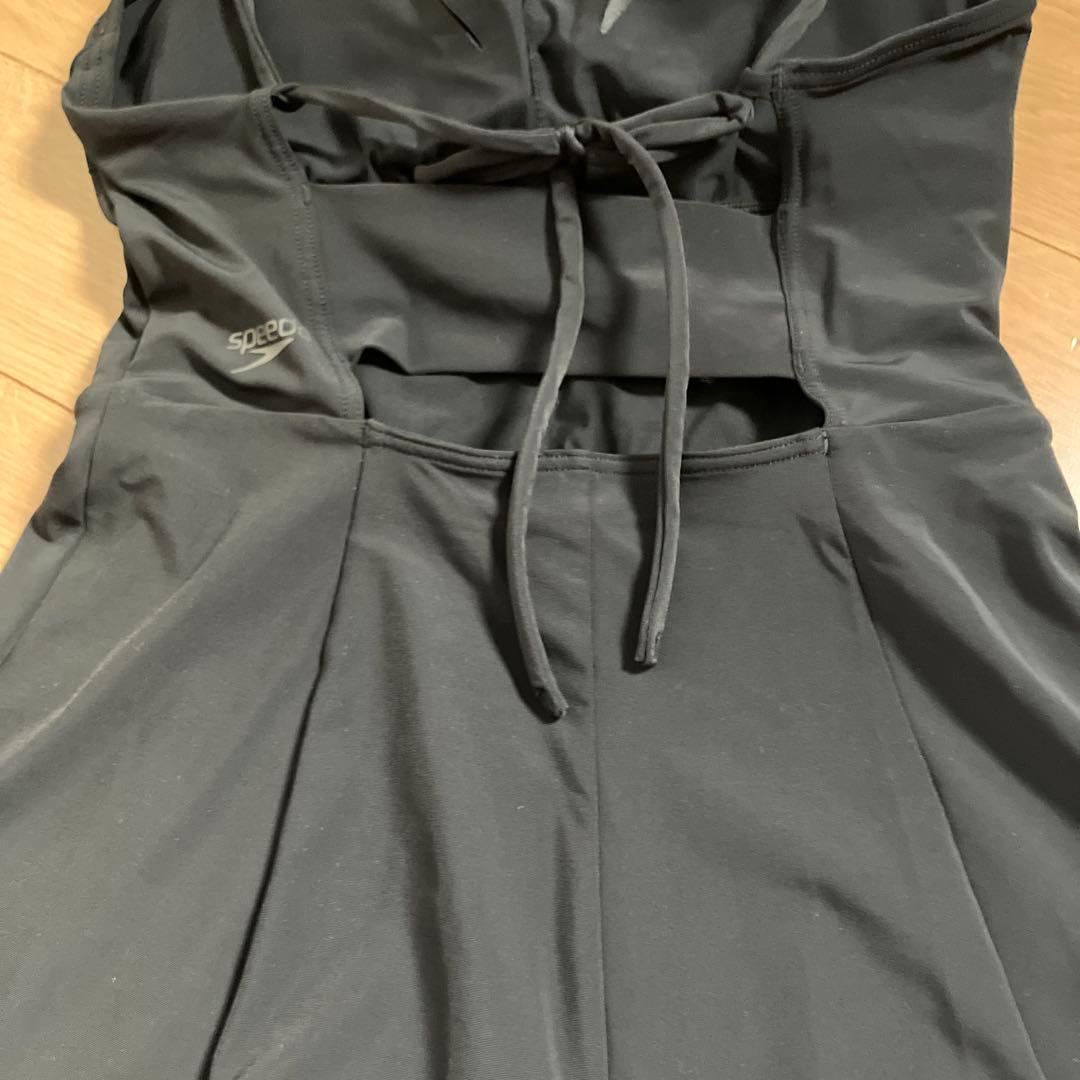 speedo ブラック ワンピース型水着
