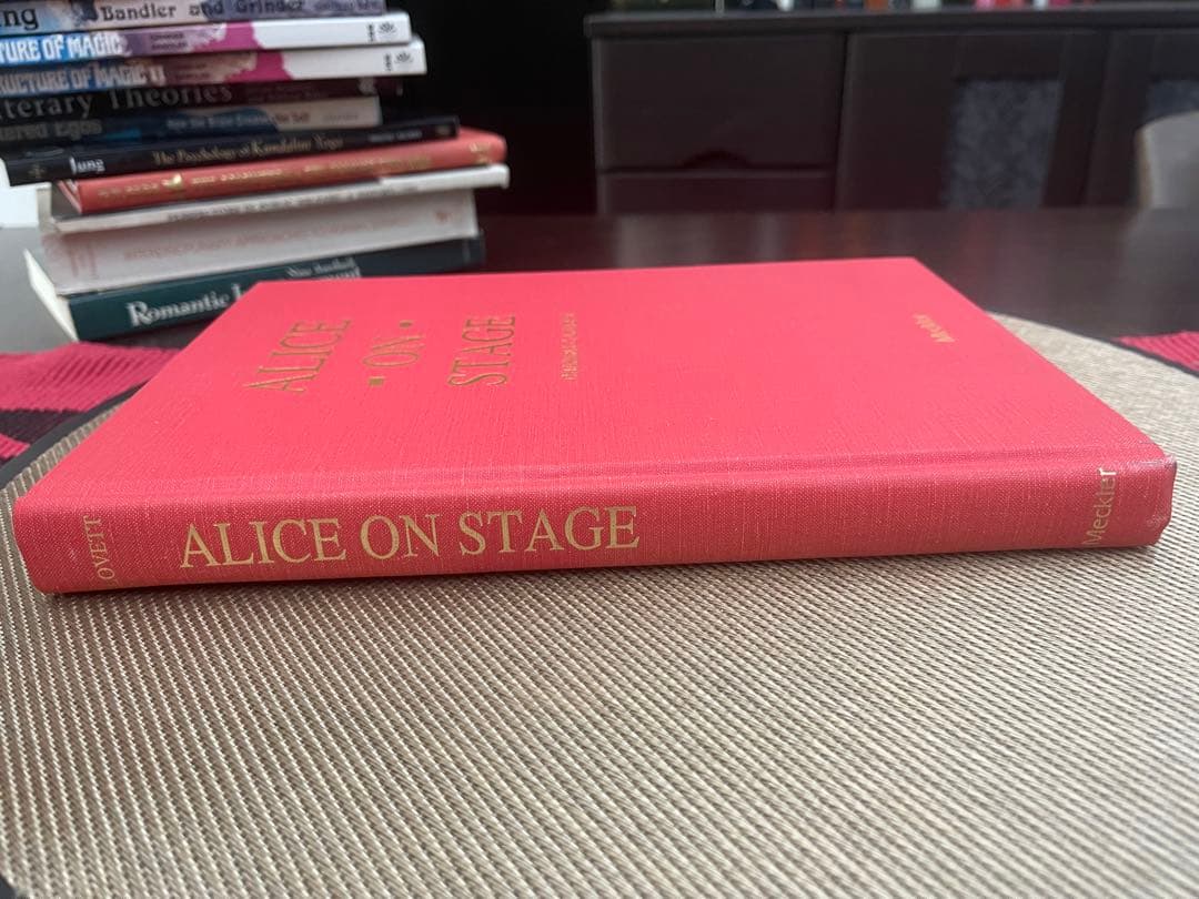 希少　Alice On Stage by Charles C. Lovett