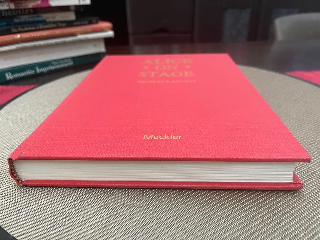 希少　Alice On Stage by Charles C. Lovett