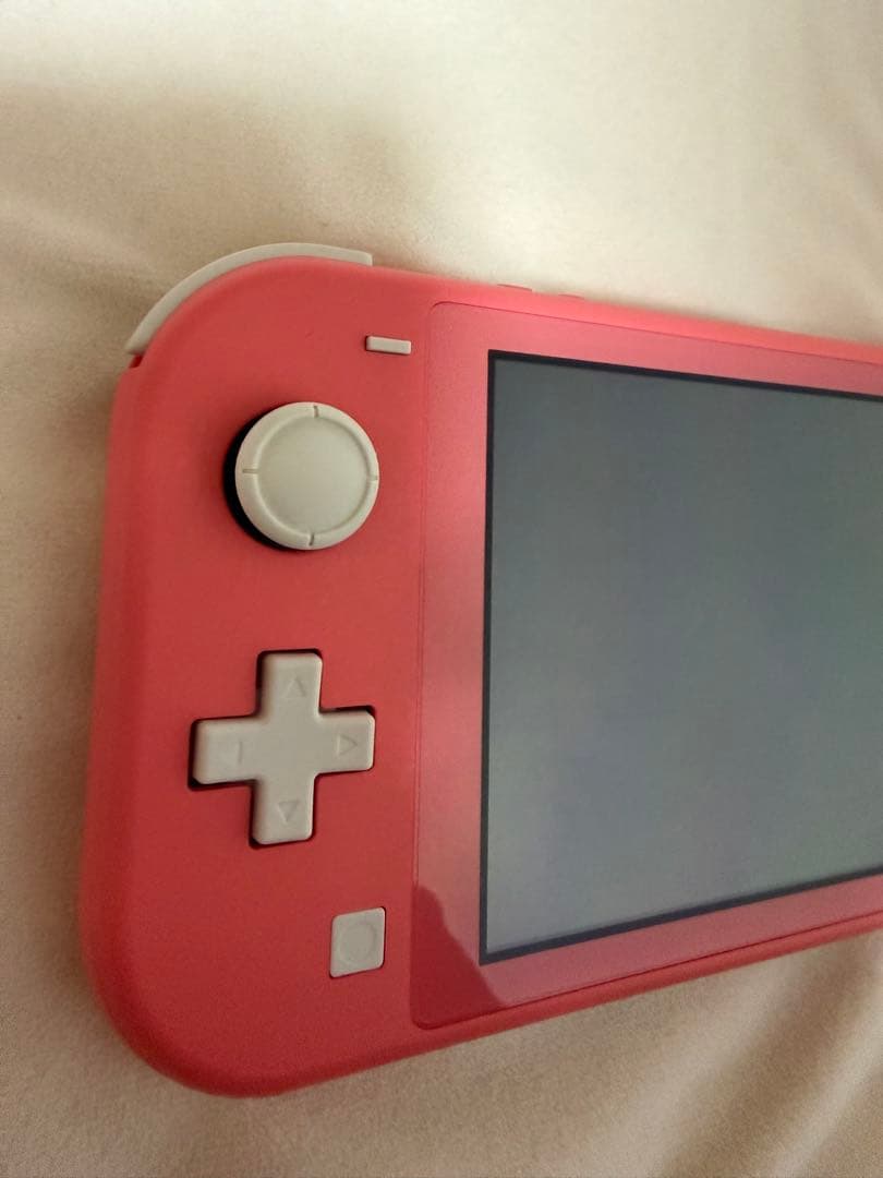 Nintendo Switch Lite ピンク(コーラル) 中古 本体 充電器