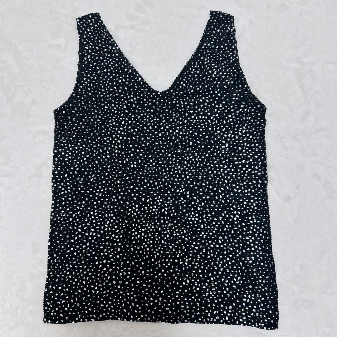 未使用級☆イッセイミヤケ プリーツプリーズ タンク トップ 柄シルバーメタリック