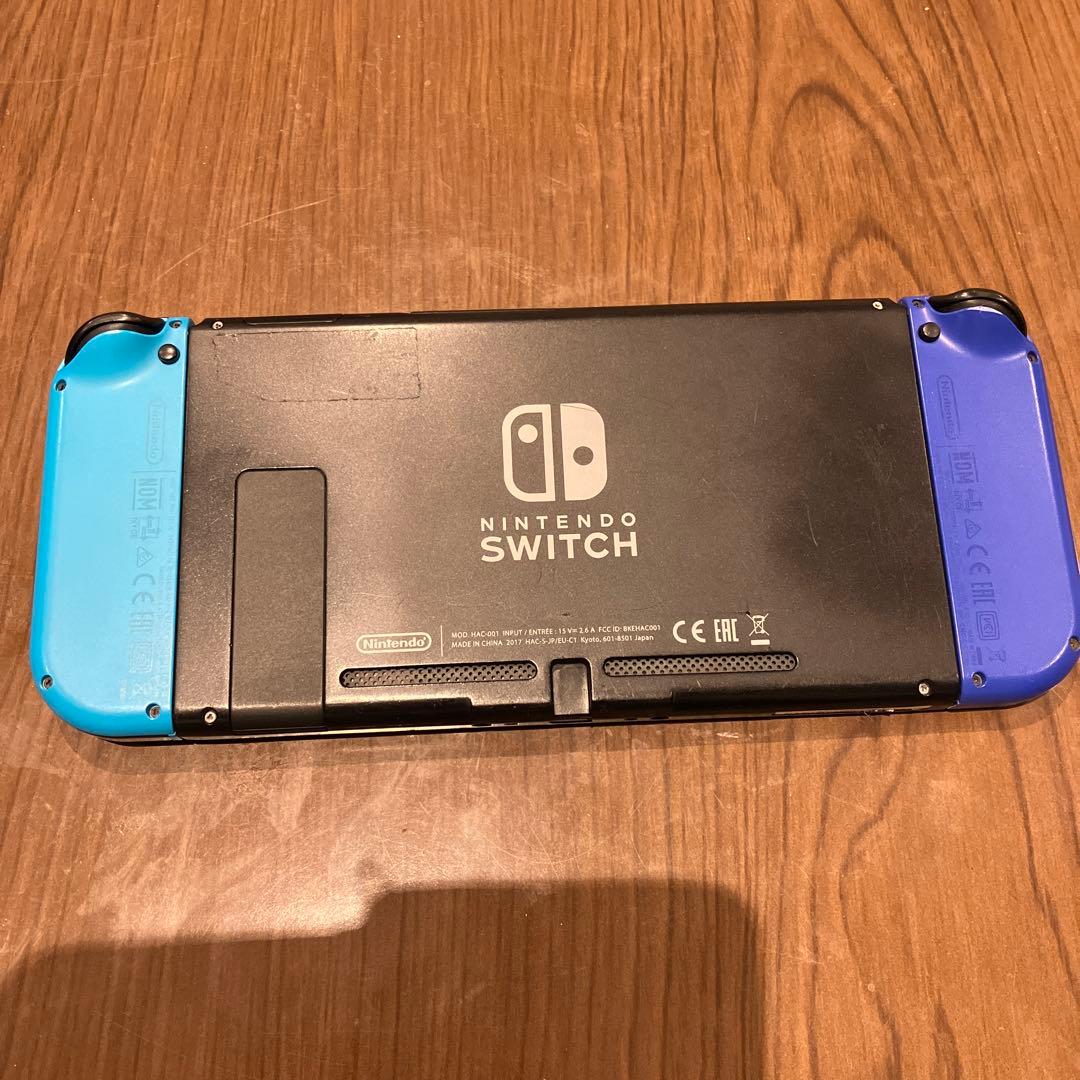 ジャンク品　Nintendo Switch 本体 傷あり