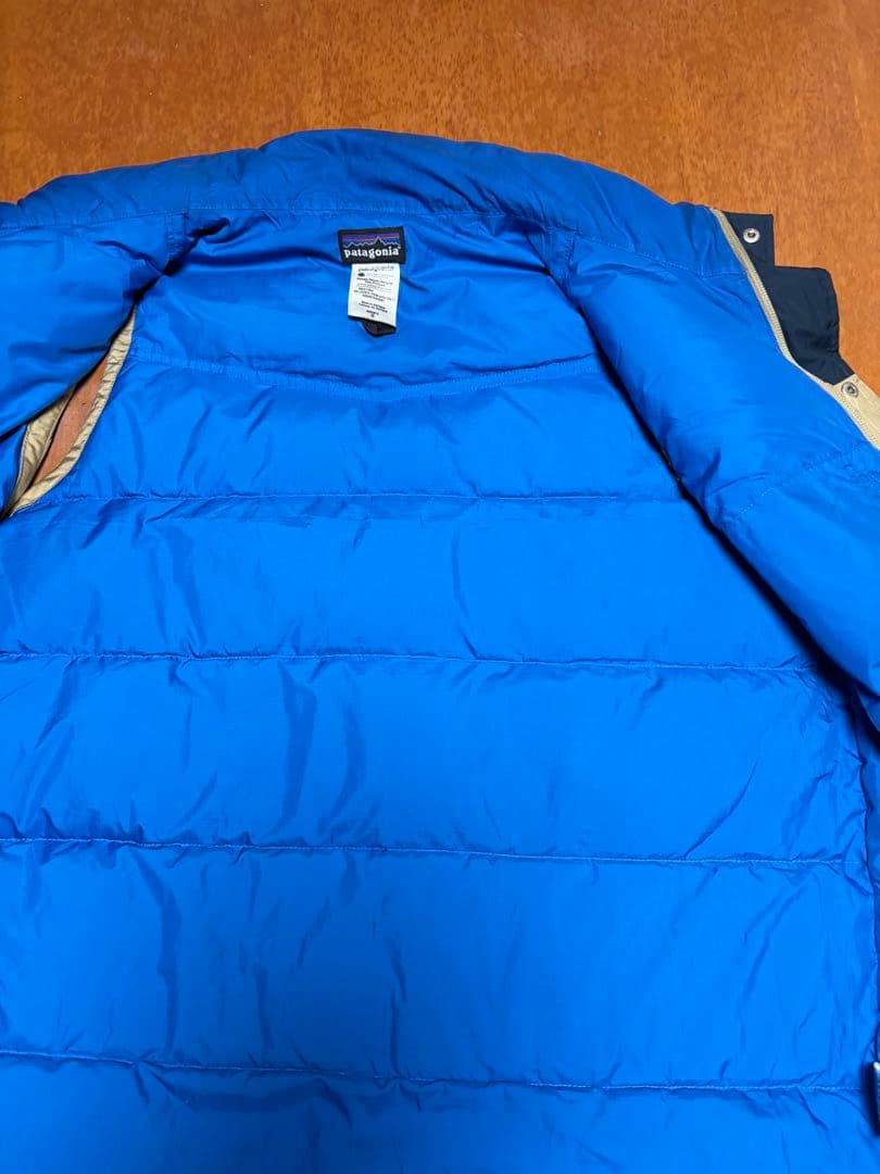 Patagonia ダウンベスト 未発売ベージュ/ネイビー