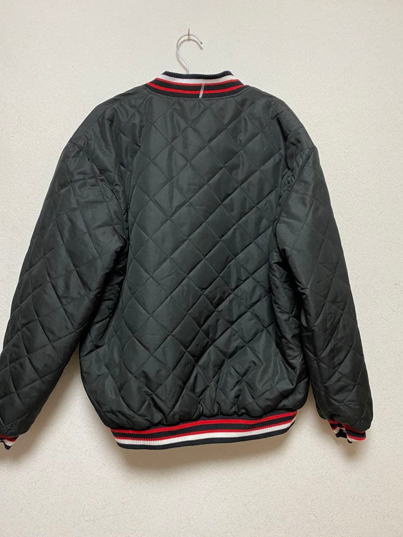 NBA JHデザイン シカゴブルズファイナルチャンピオン リバーシブルスタジャン