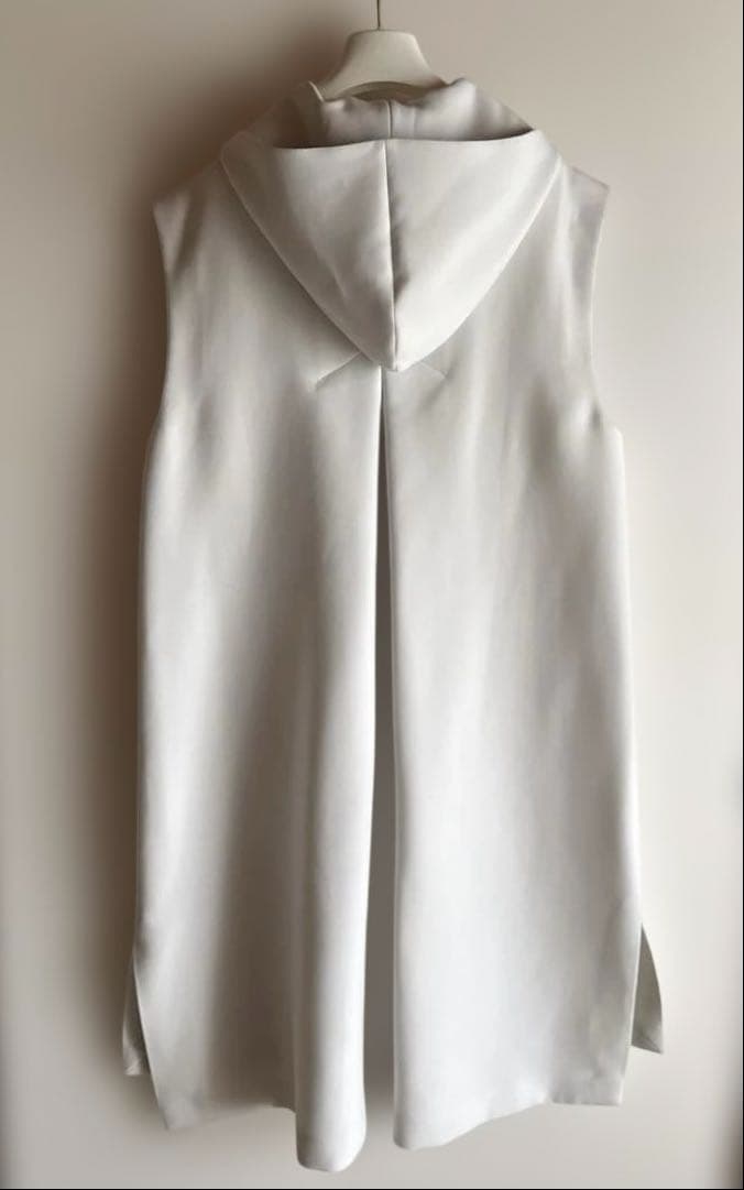 アドーア【ADORE】 トリプルクロスフードジレ ロングベスト