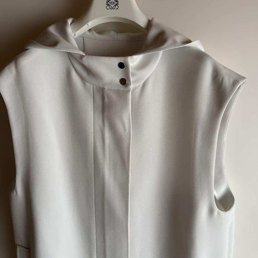 アドーア【ADORE】 トリプルクロスフードジレ ロングベスト