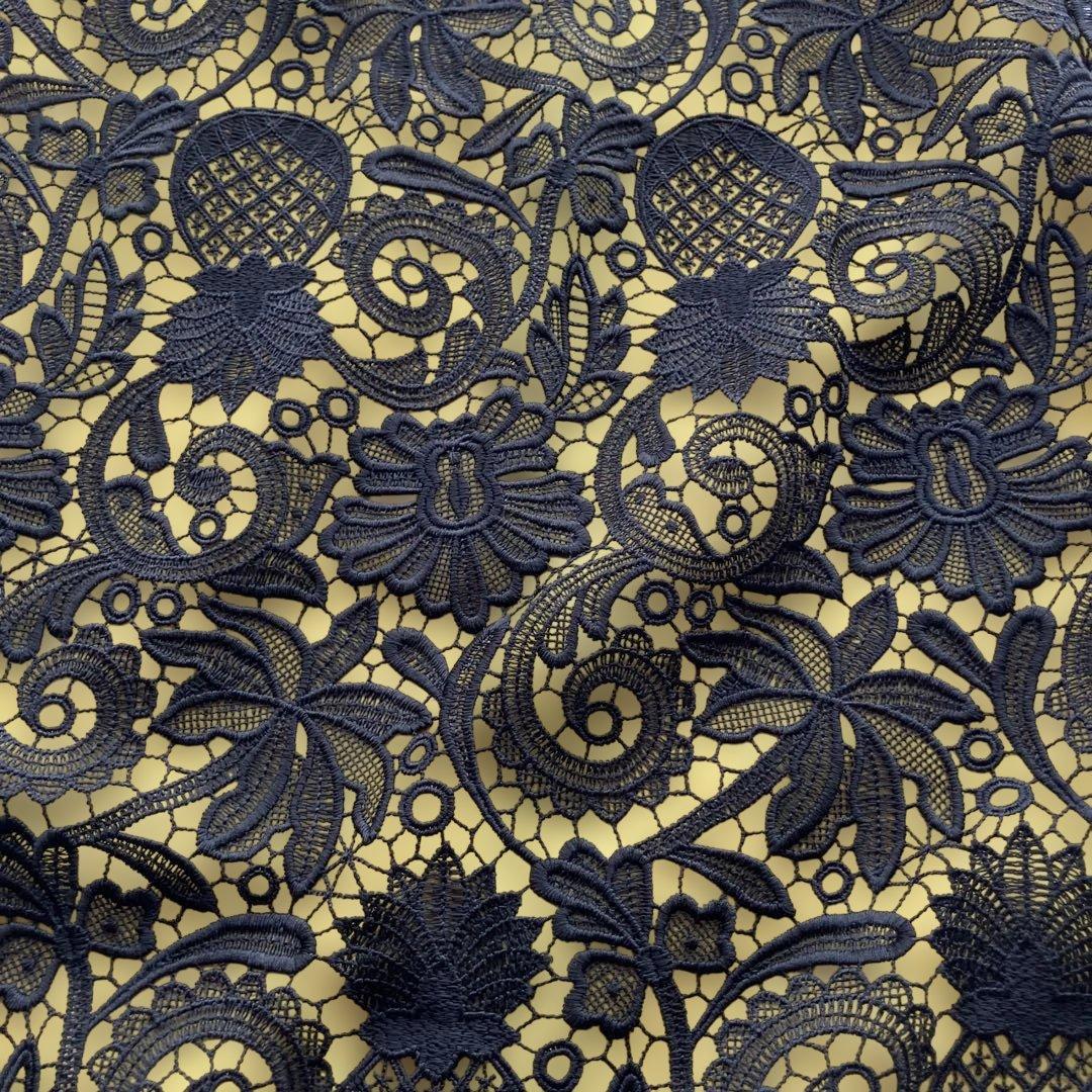 N°21 ヌメロヴェントゥーノ　フラワー総レースタイトスカート　イエロー