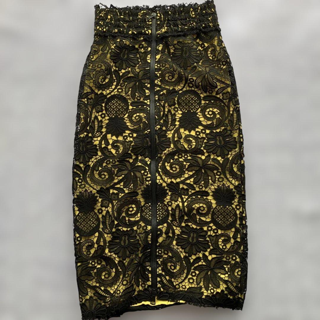 N°21 ヌメロヴェントゥーノ　フラワー総レースタイトスカート　イエロー
