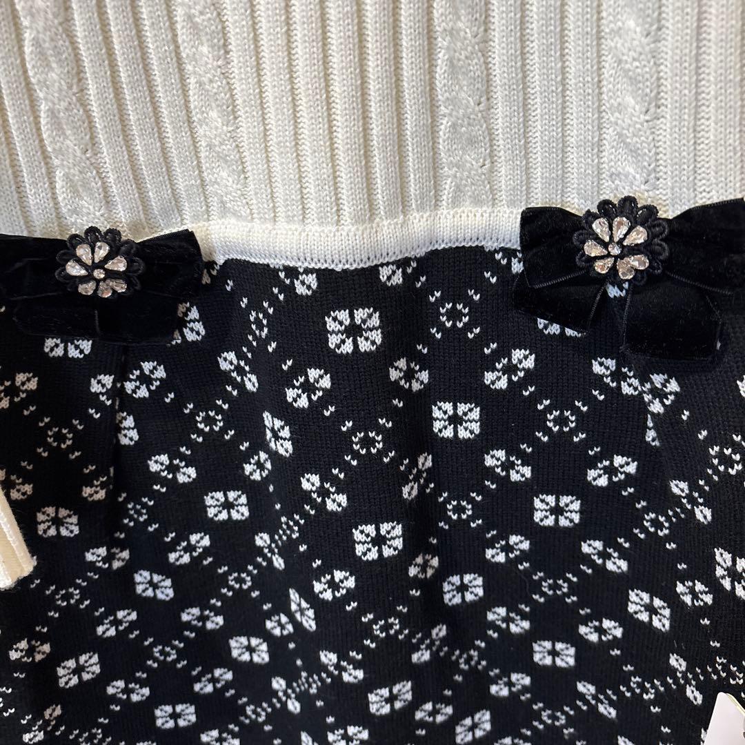 アイボリーリブセーターと花柄スカートセット