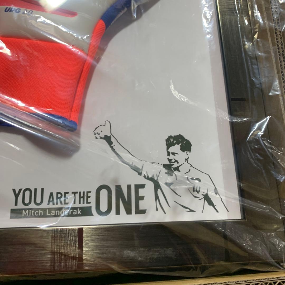 名古屋グランパス　ランゲラック　額縁入り　GKグローブ　サイン入り