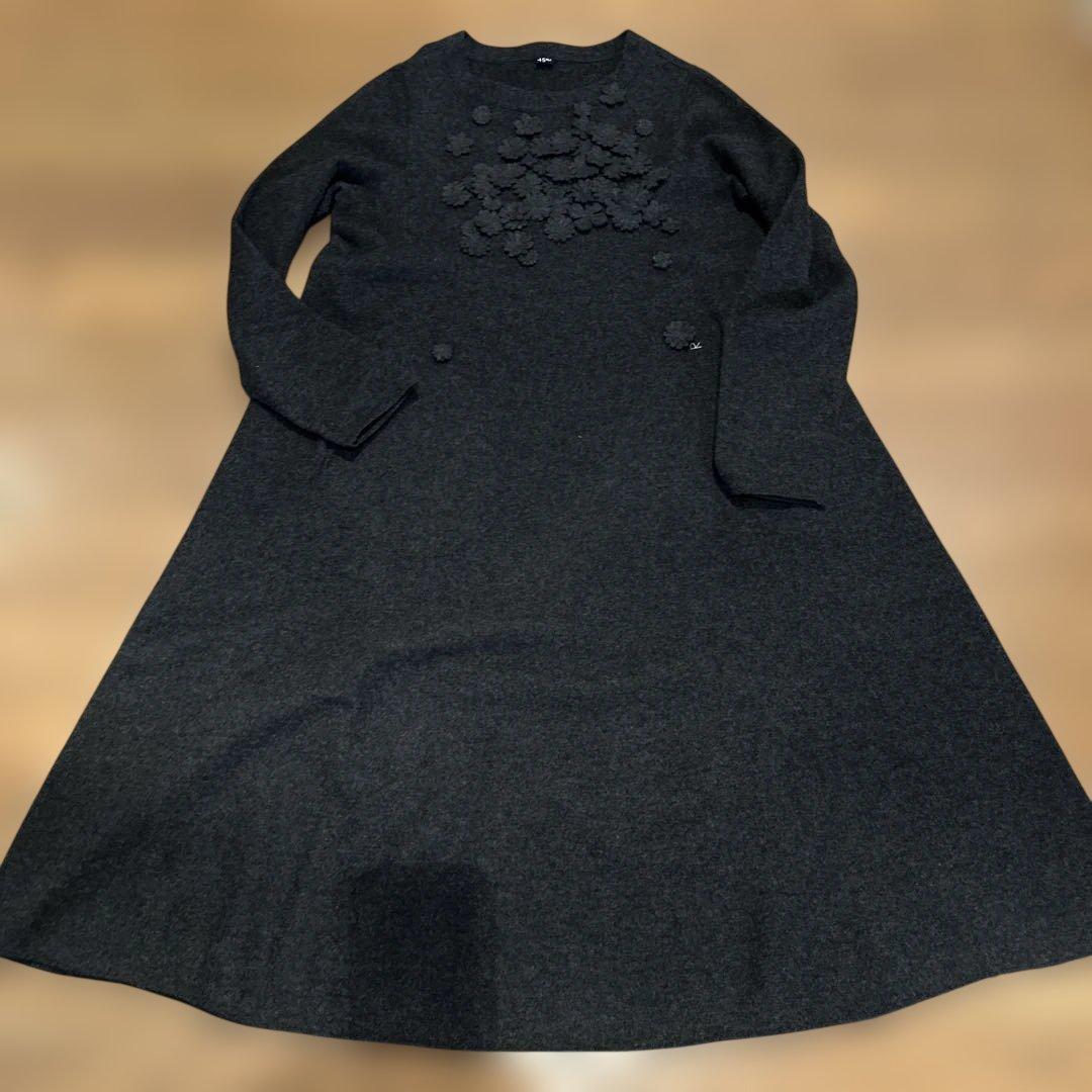 45Rフロートニットフラワードレス