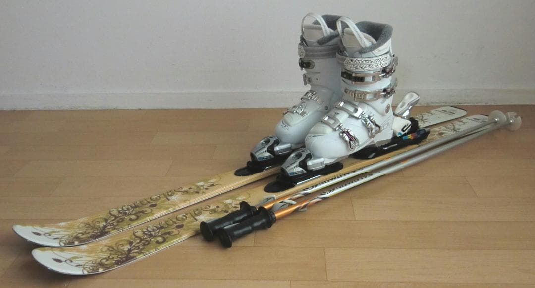 ■■12月・1月限定■送料無料■サロモン■女性用スキーセット■140/23.5■