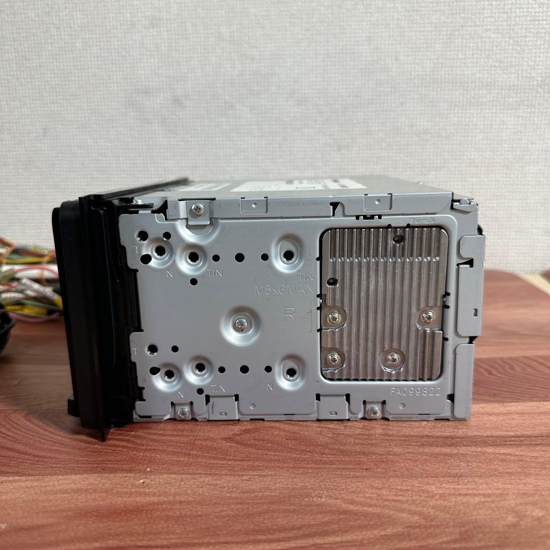 状態良好！【送料無料】パナソニック CN-MW250D カーナビ（フルクリップ）