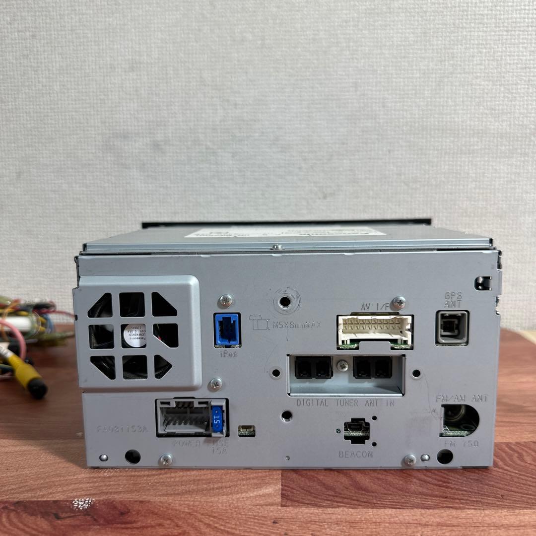 状態良好！【送料無料】パナソニック CN-MW250D カーナビ（フルクリップ）