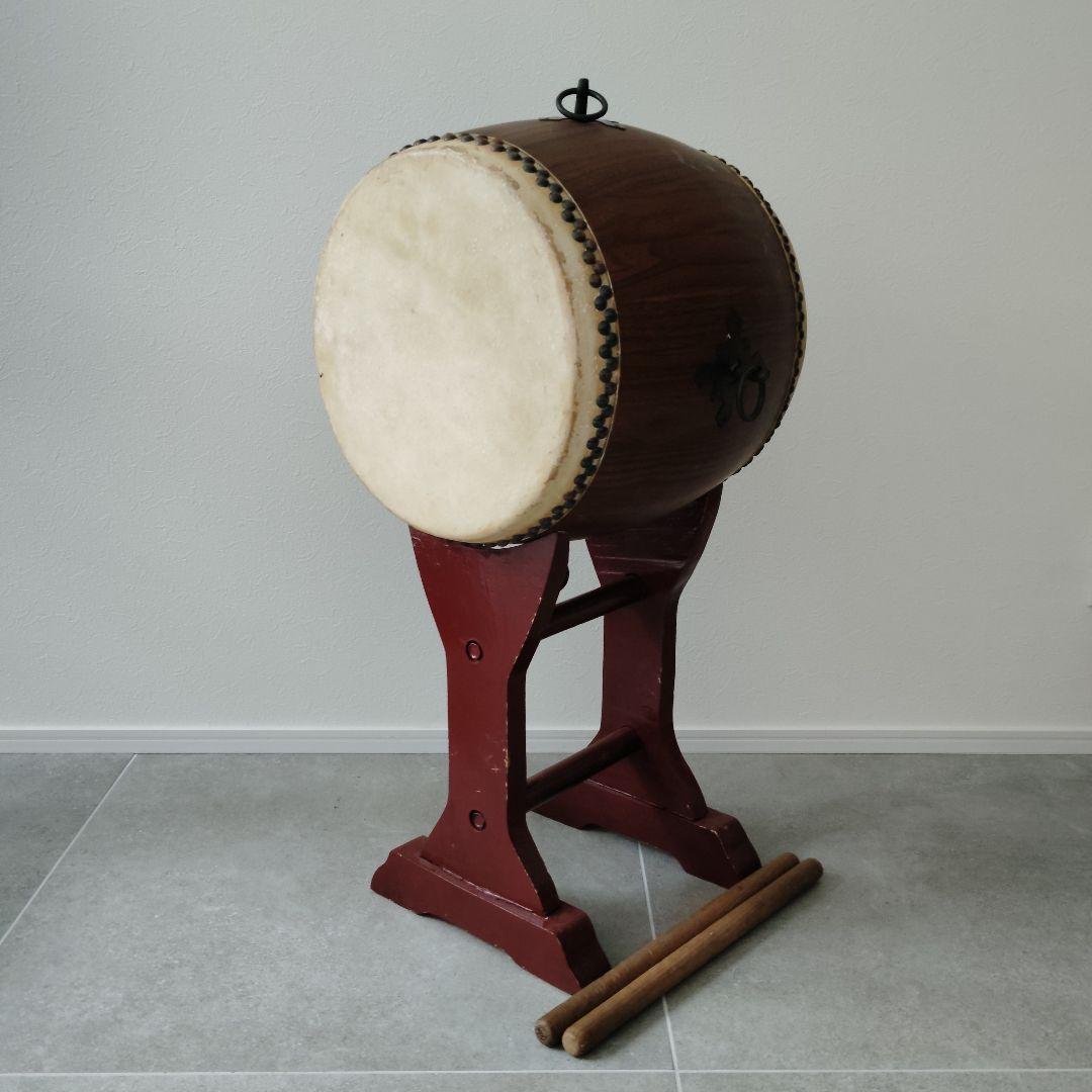 和太鼓 長胴 一尺 φ30cm 木製皮張 鉄製取手4箇所 撥 台付セット