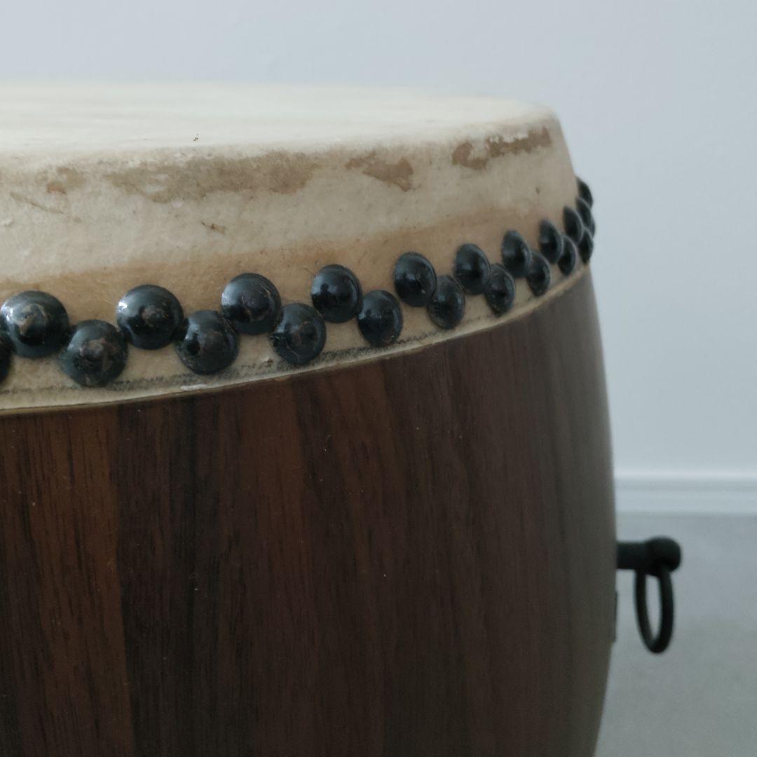 和太鼓 長胴 一尺 φ30cm 木製皮張 鉄製取手4箇所 撥 台付セット