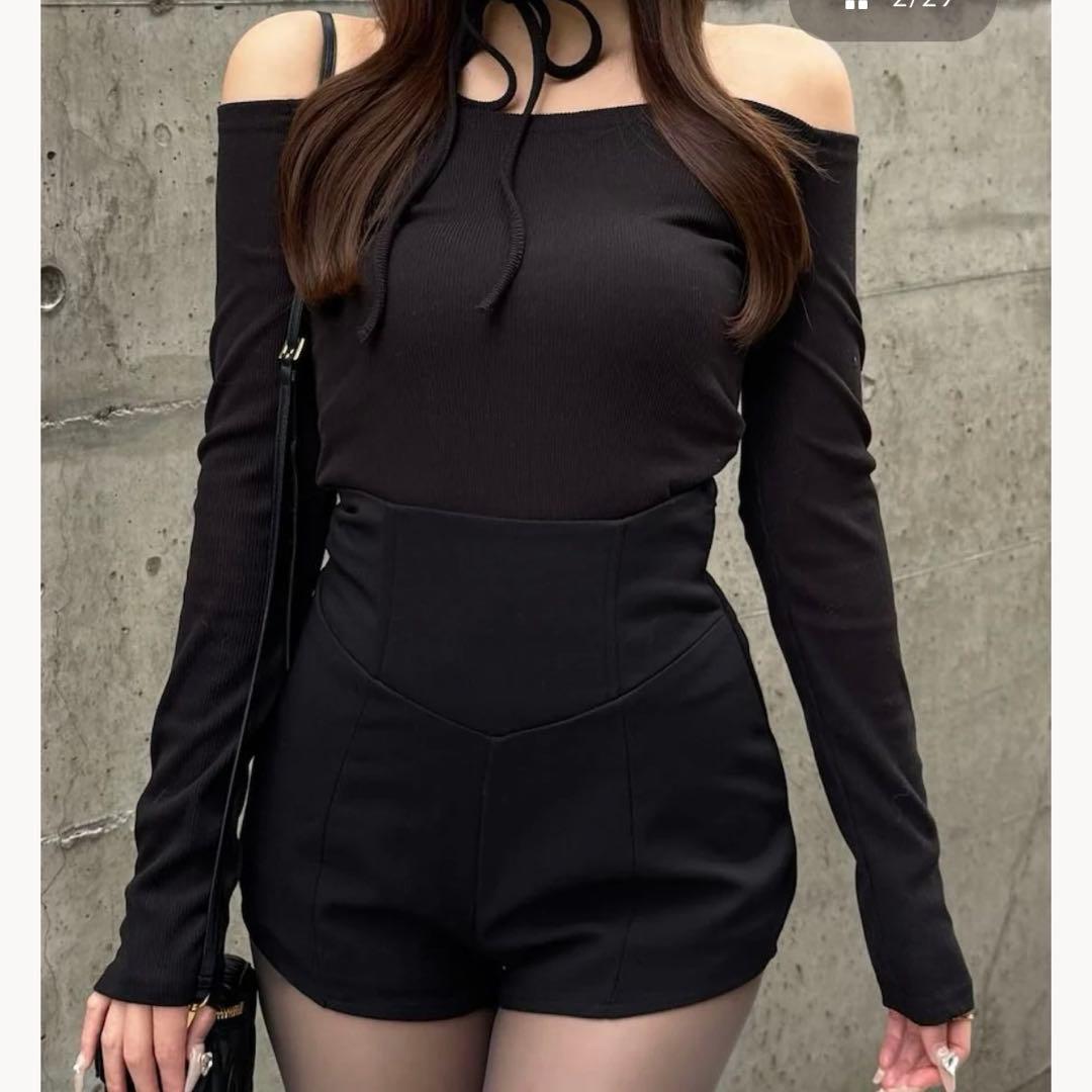 美シルエットショートパンツ　ダーリッチ