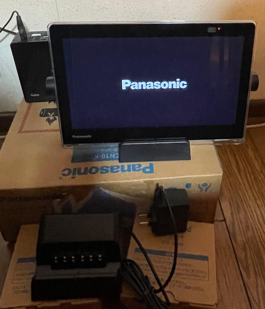 Panasonic ポータブルテレビ　と　モニター用充電器　２個