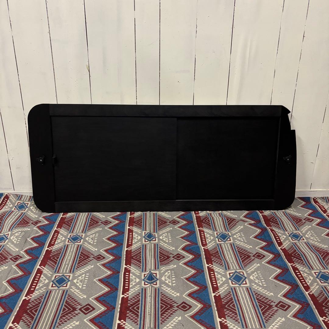 ハイエース 窓埋めパネル 開閉式 左右セット マットブラック 断熱シート加工