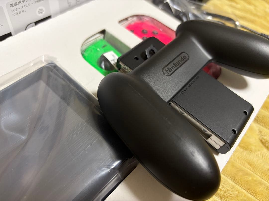 Nintendo Switch 本体 ピンク・グリーン Joy-Con