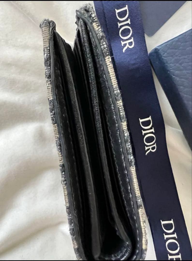 【最終値下げ】Dior 二つ折り財布