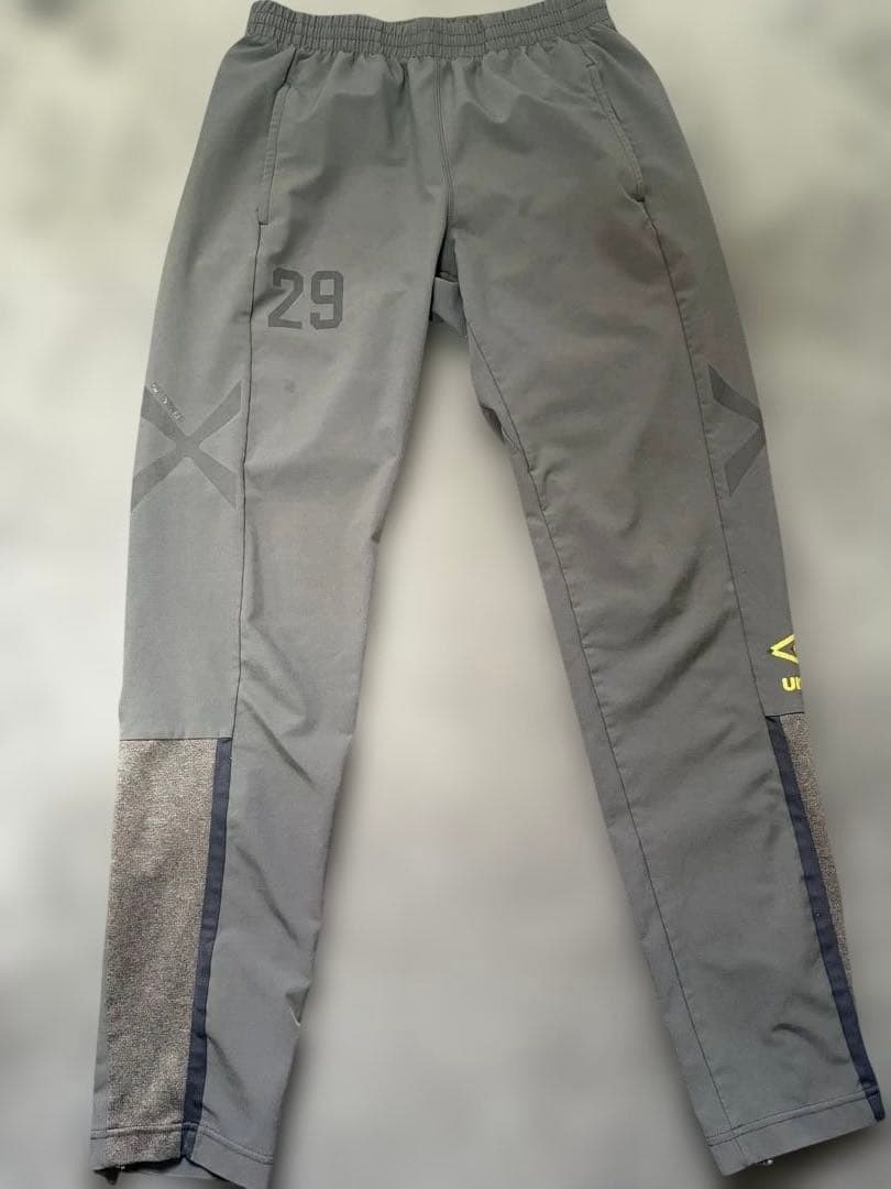 ガンバ大阪練習着プロ上下