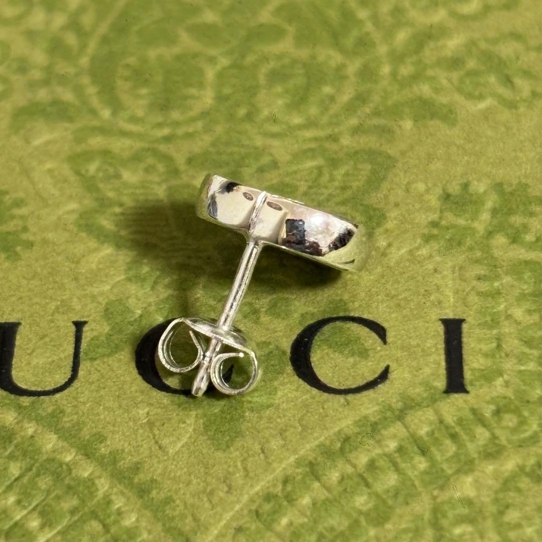 GUCCI 新品同様品　インターロッキングピアス　片耳用　925silver