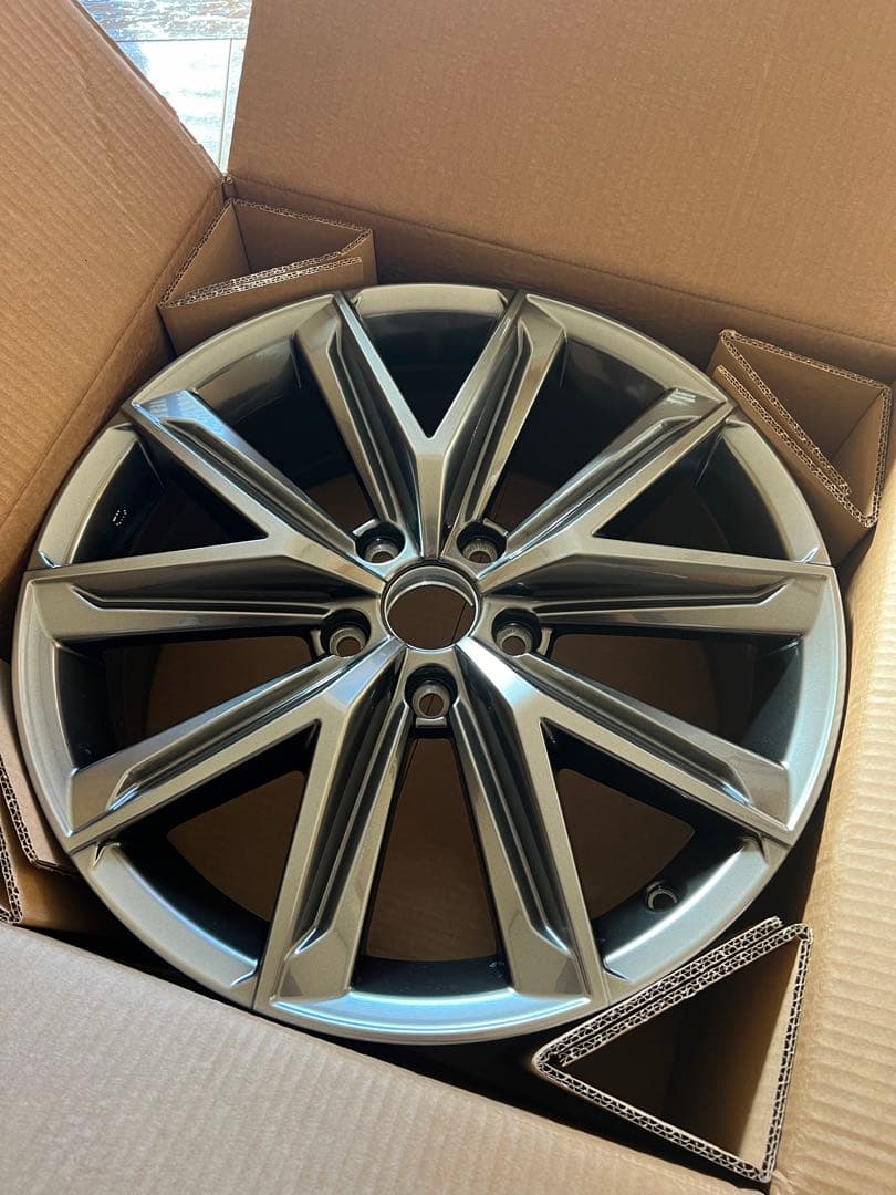 ⭕️山ひで⭕️LEXUS LBX純正アルミホイール新品未使用4本セット