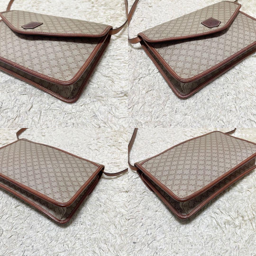 【良品】セリーヌ　ショルダーバッグ　レザー　PVC ロゴ金具　トリオンフ