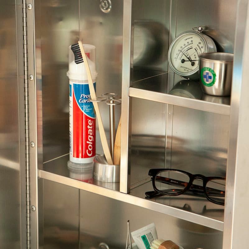 新品 ステンレス ミラー キャビネット ダルトン 鏡 サニタリー 収納