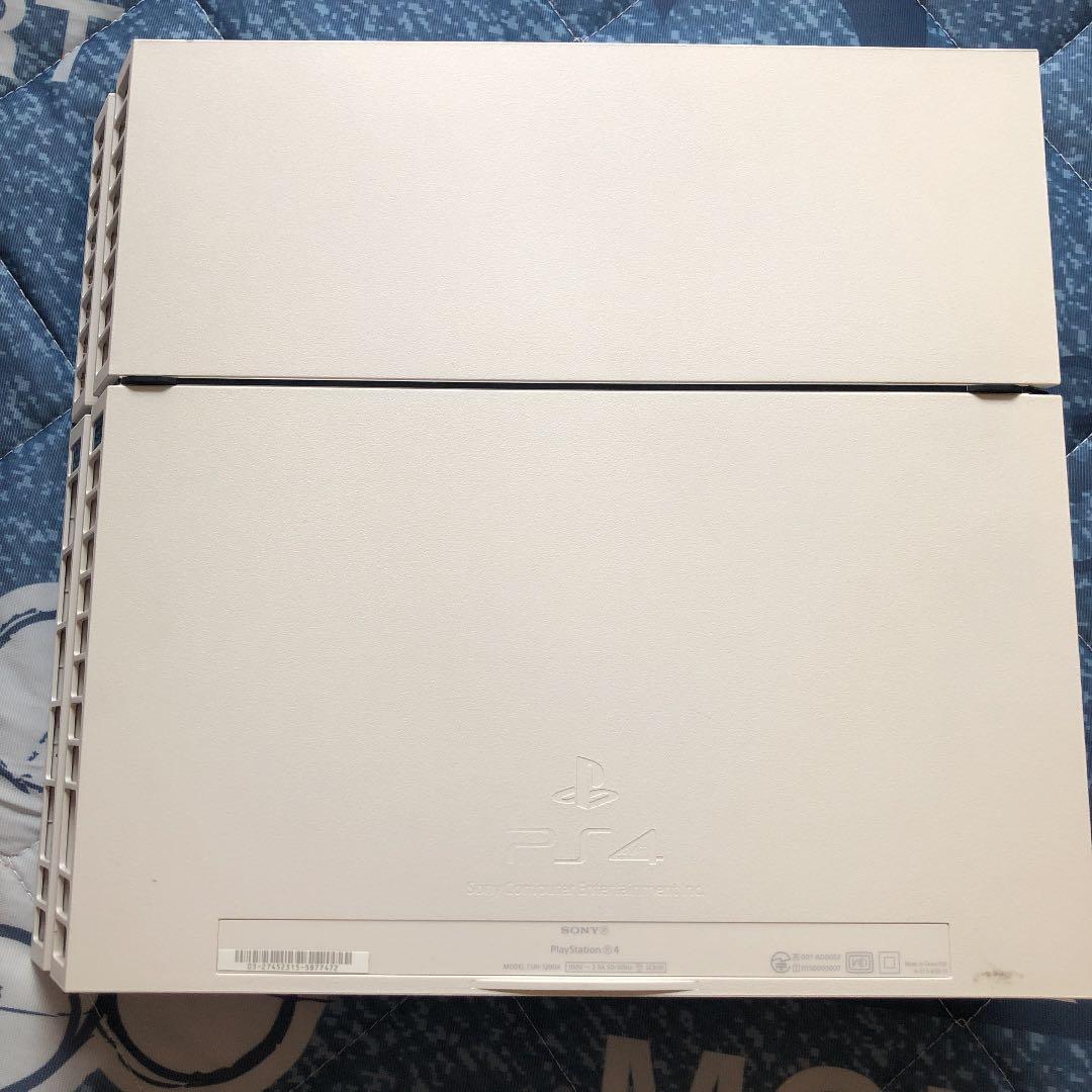PlayStation®4 グレイシャー・ホワイト 500GB CUH-120…
