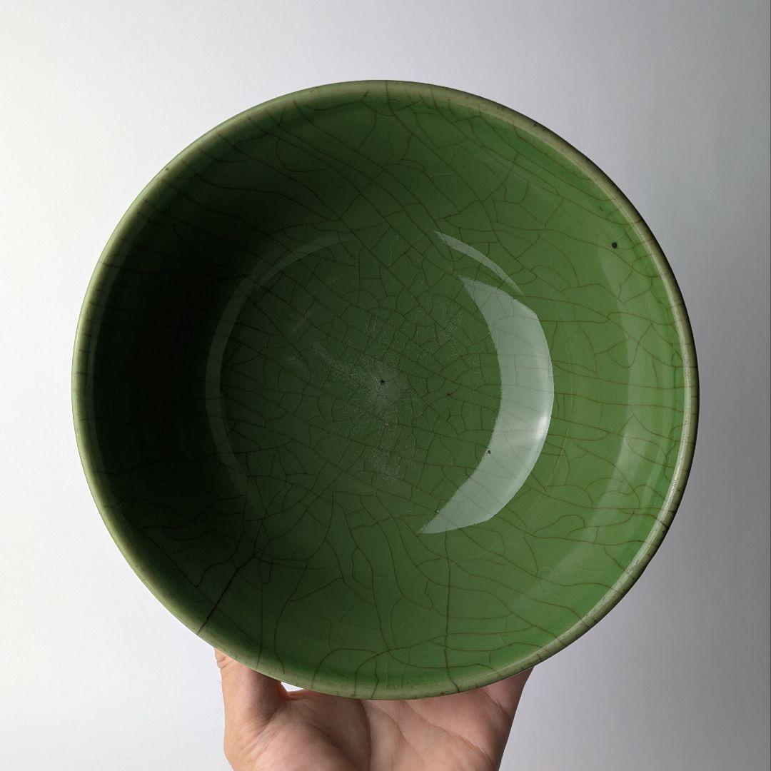 b*h様 唐物 青磁 陰刻 花唐草 鉢 貫入 中国陶磁 古玩 骨董 古美術 景徳