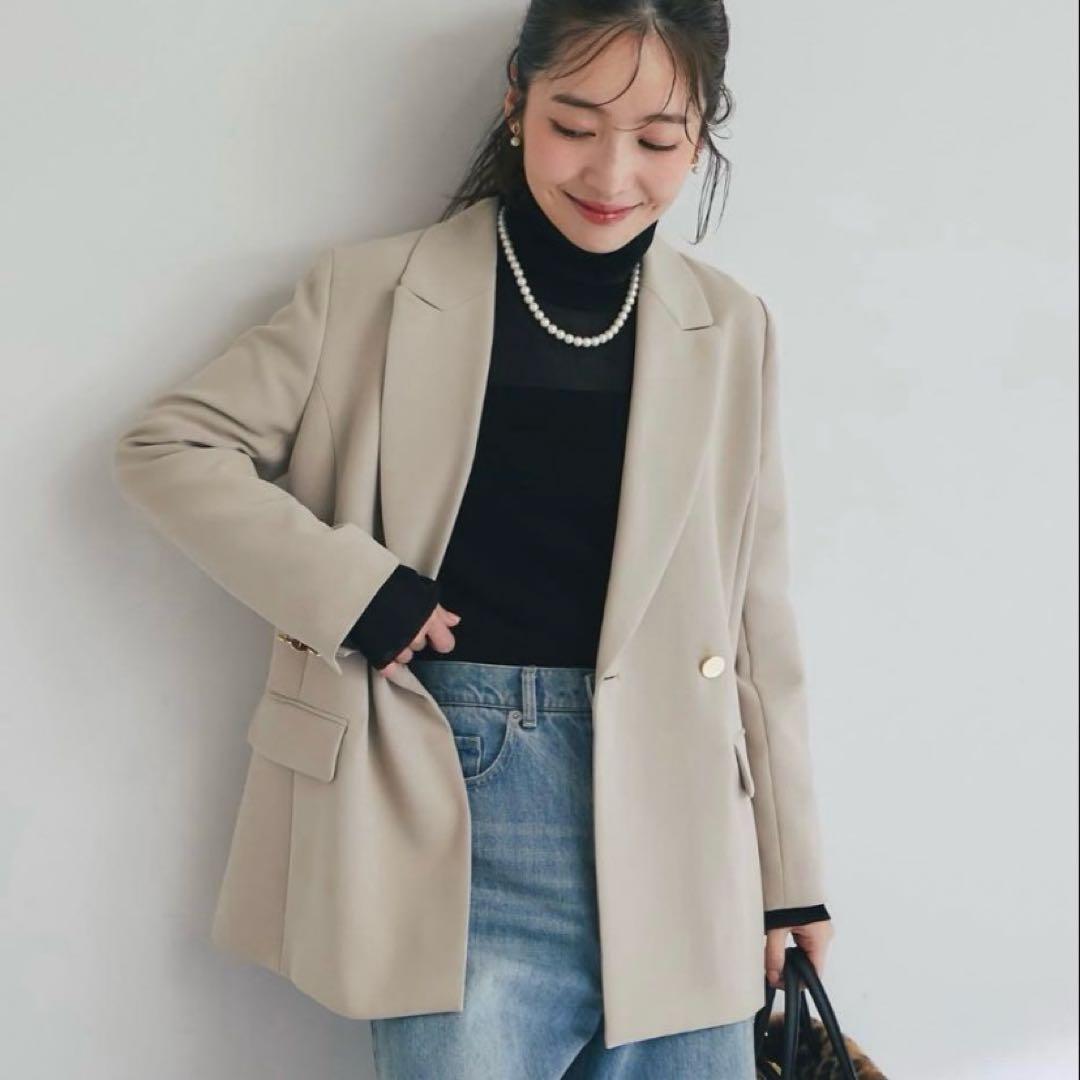 メタル釦ダブルジャケット　ラブティックボンボン　グレージュ　金ボタン