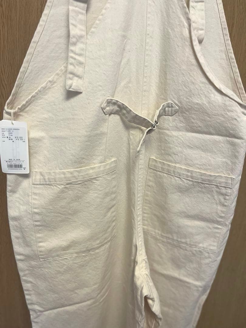 新品　かぐれ　デニムサロペット　アイボリー