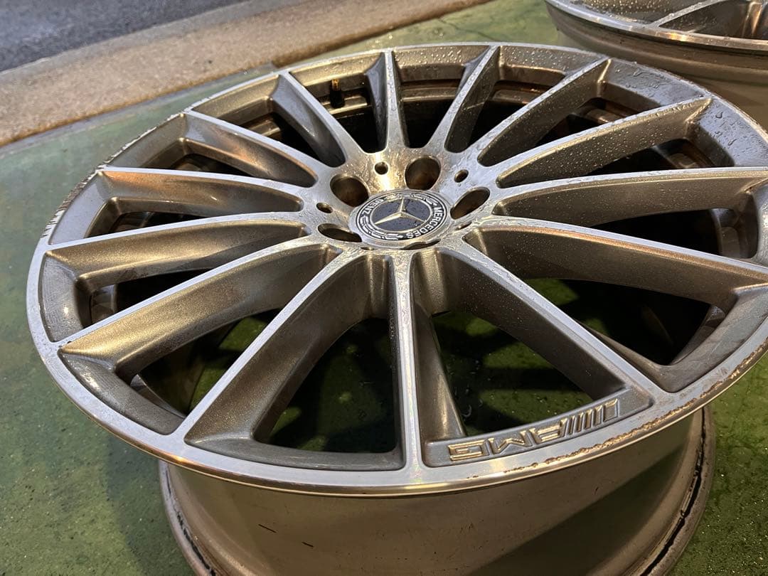 メルセデスベンツ　SクラスAMG純正ホイール　20インチ