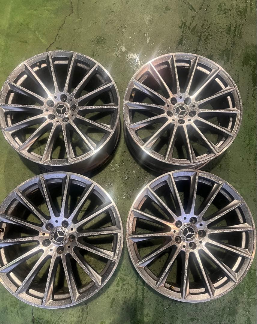 メルセデスベンツ　SクラスAMG純正ホイール　20インチ