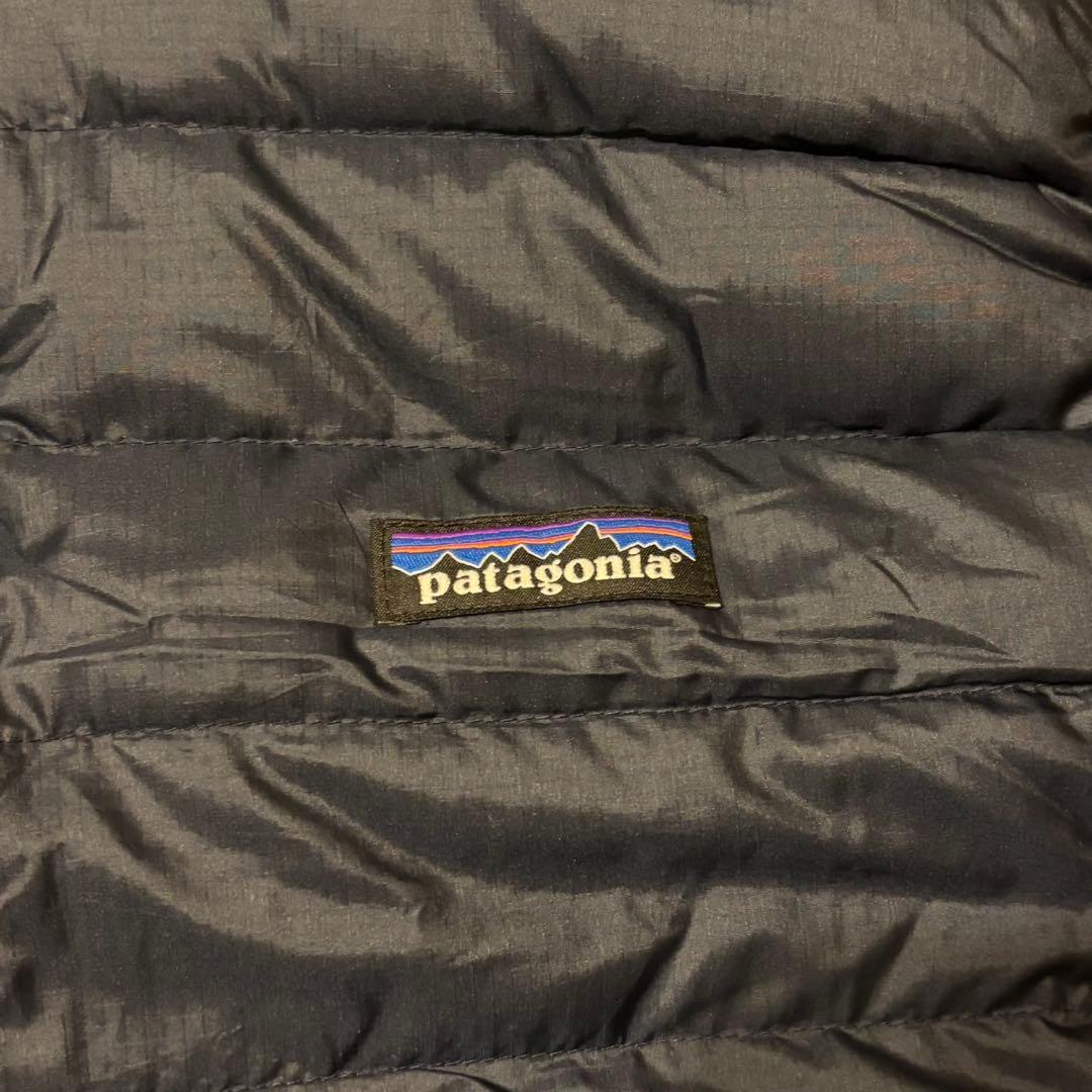 【パタゴニア】ダウンセーターベスト　ダウンベスト　XL ネイビー　17年製