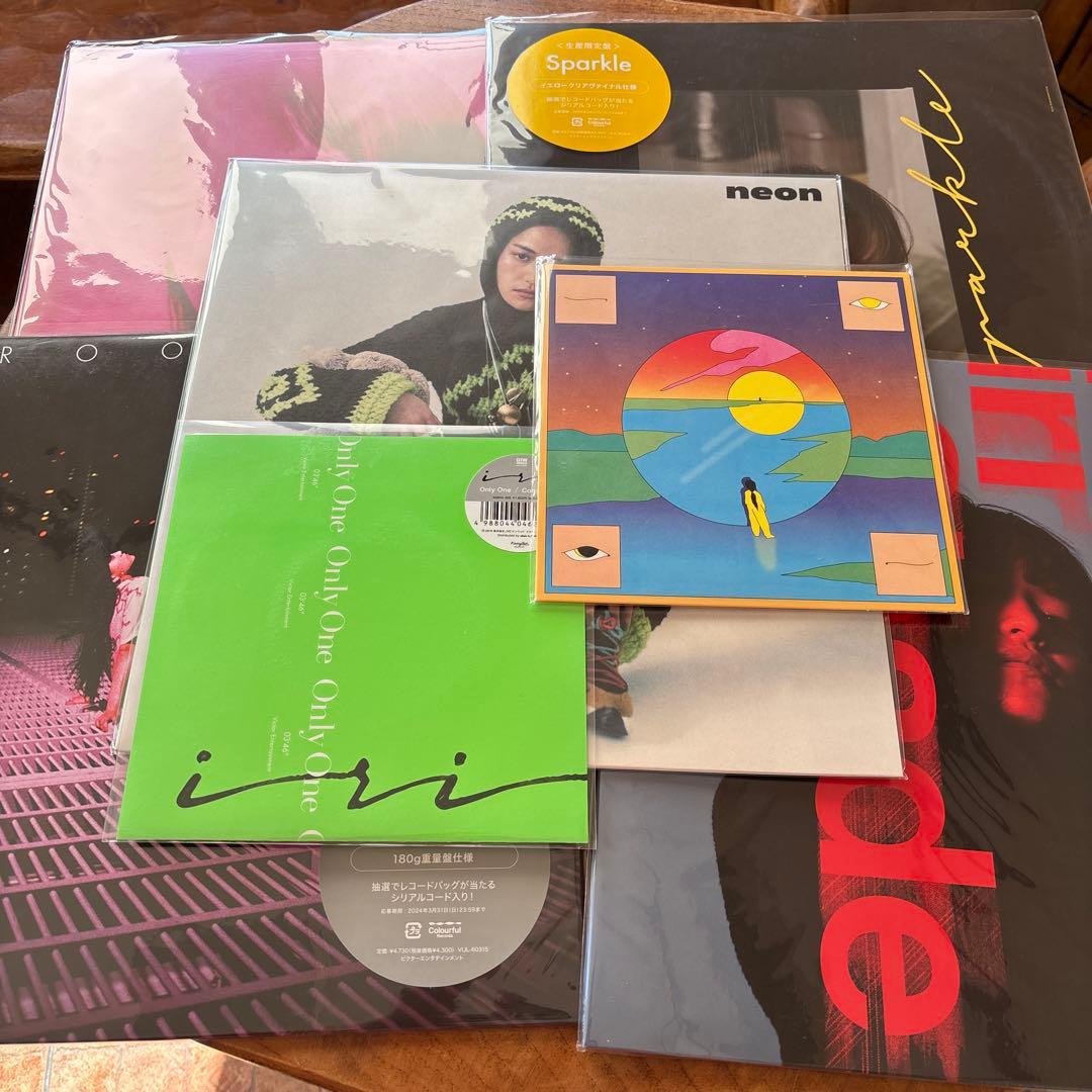 iri 7枚JuiceSparkleShadeOnlyOne 新品未使用