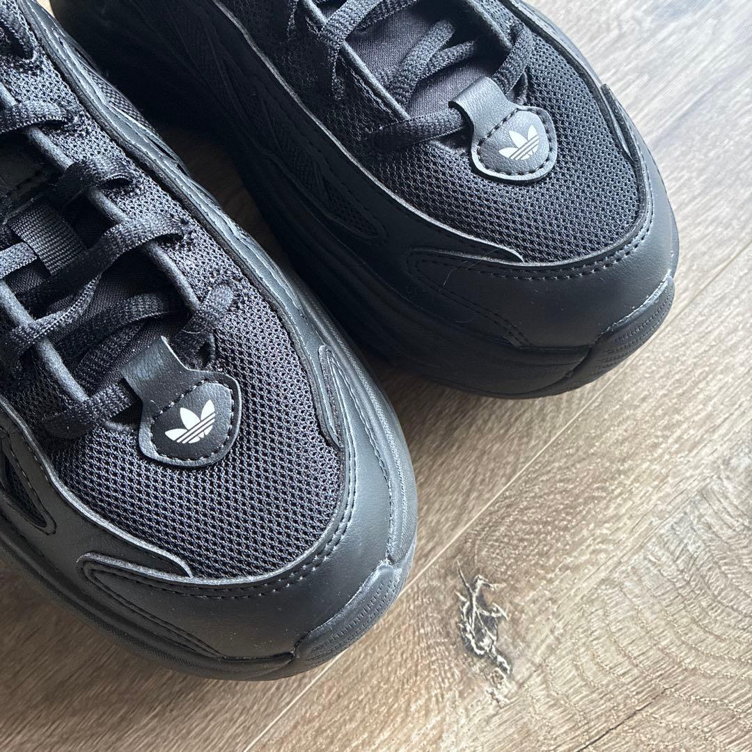 オズガイア / Ozgaia / 厚底スニーカー / アディダス