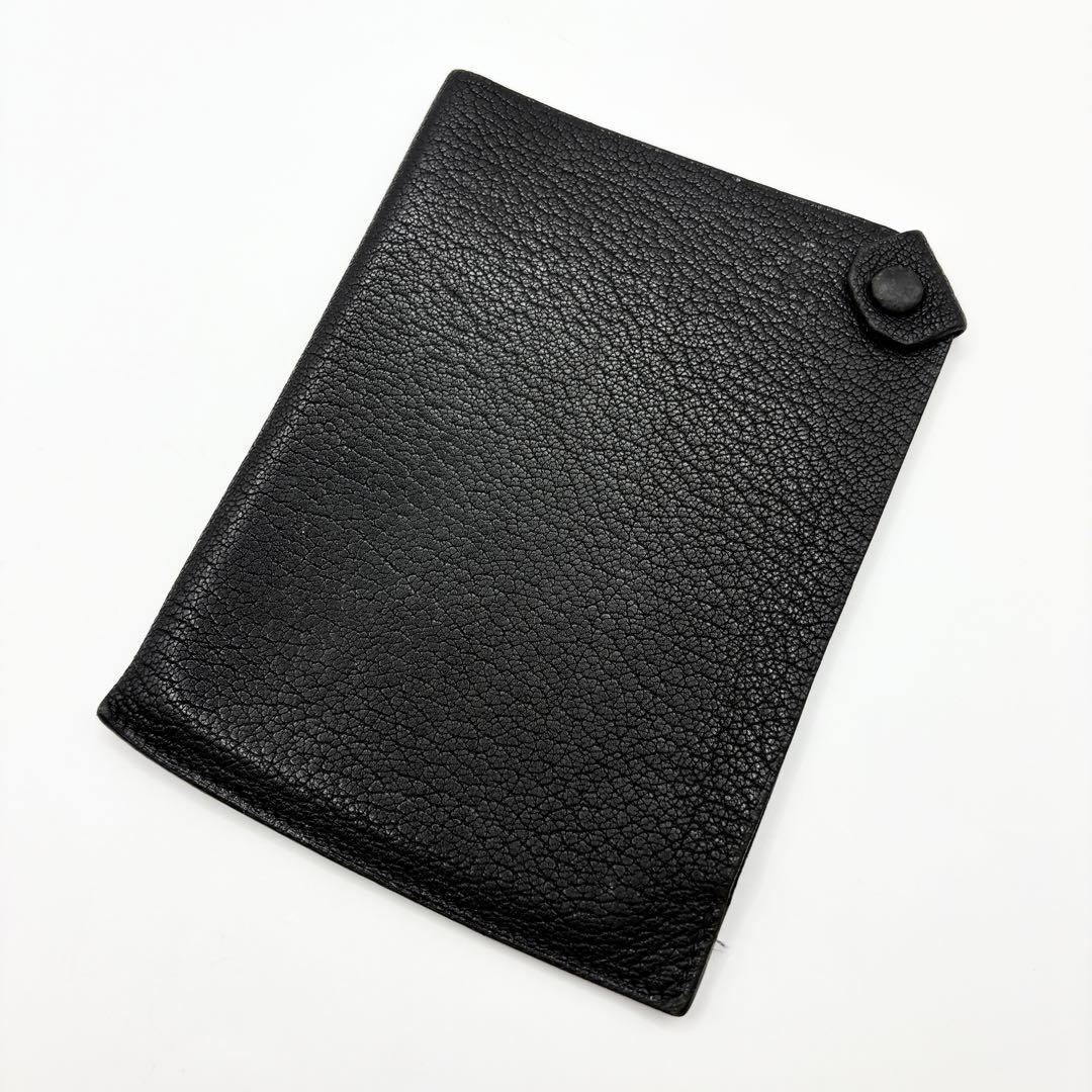 スジ HERMES エルメス　黒 タルマック　ブラック　パスポートケース