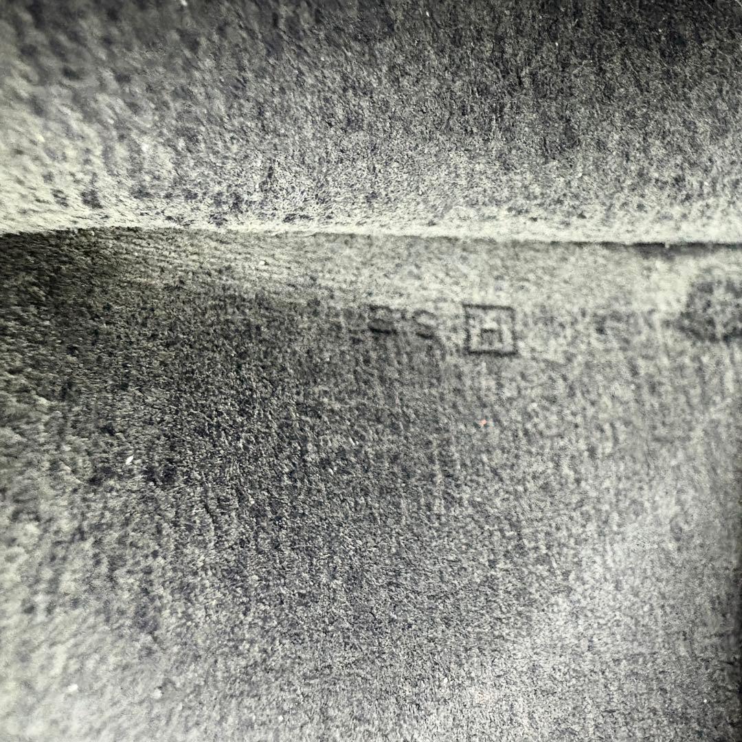 スジ HERMES エルメス　黒 タルマック　ブラック　パスポートケース