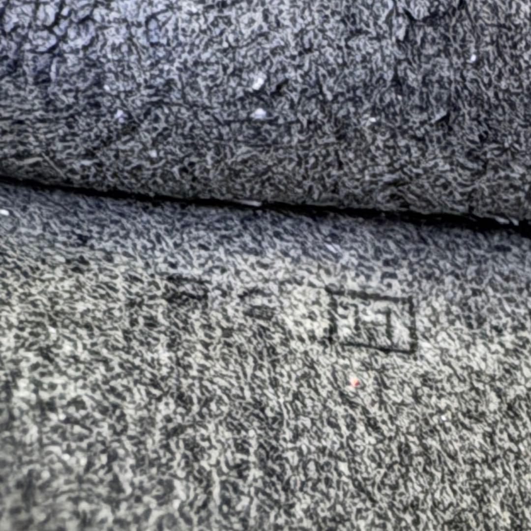 スジ HERMES エルメス　黒 タルマック　ブラック　パスポートケース