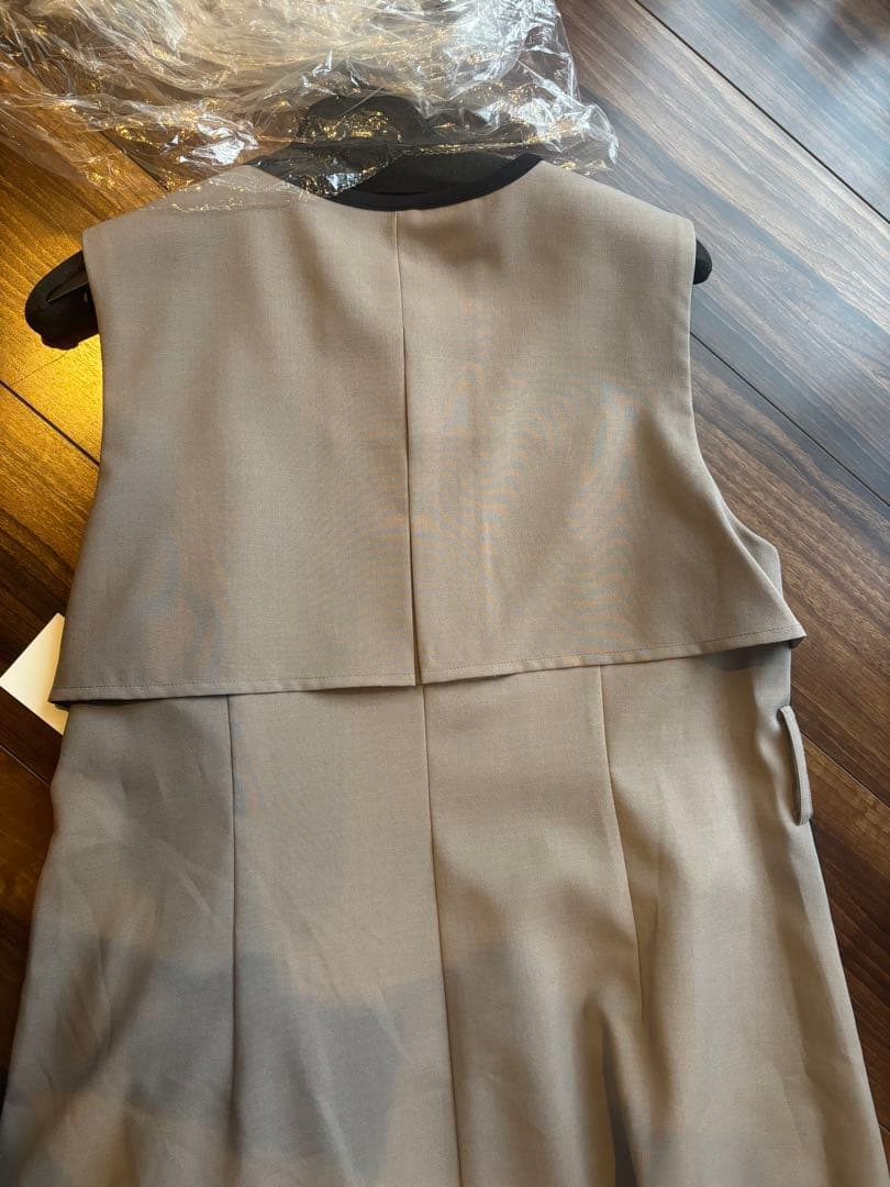 ヤマダヤ現行品‼️/ FENNELフロントジップジレワンピース/定価¥36000