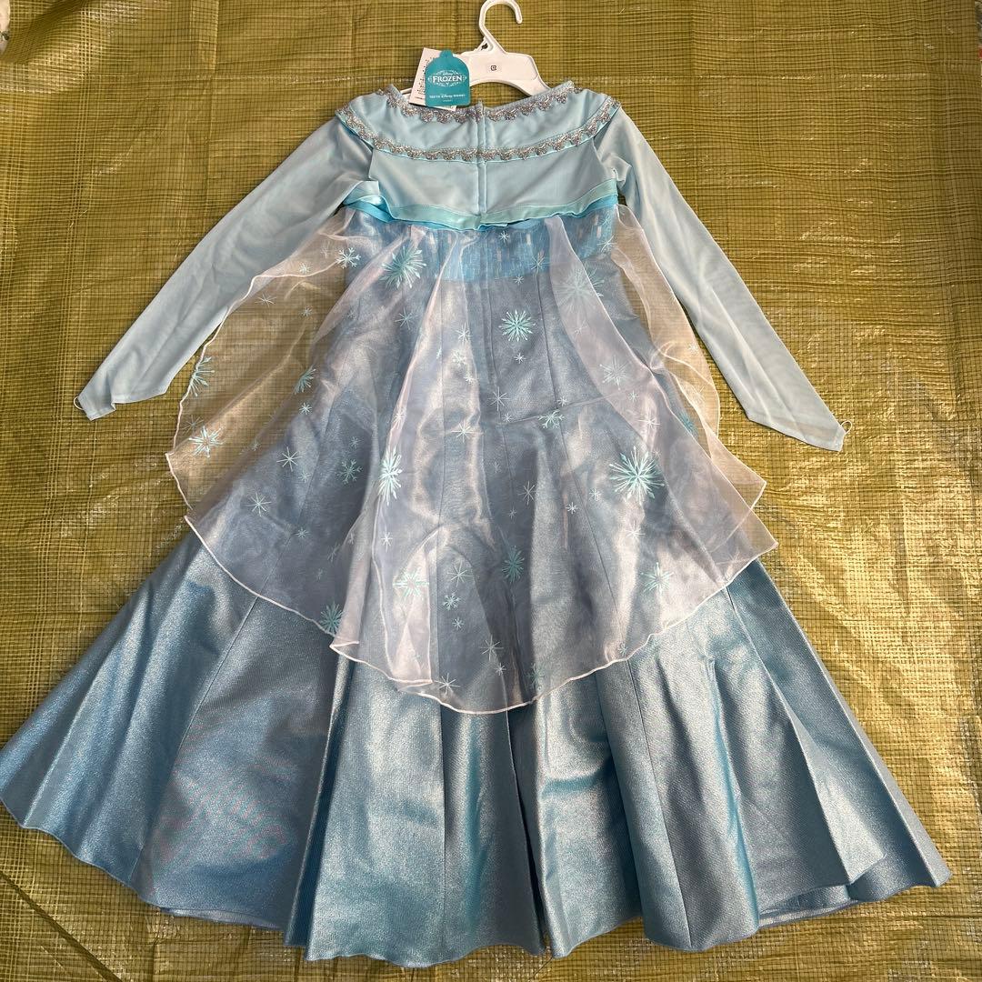 エルサドレス　140cm 新品　ディズニーリゾート限定ビビディバビディブティック